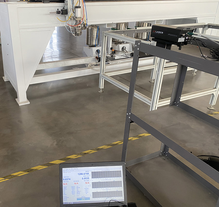 设备出厂前激光干涉仪校准